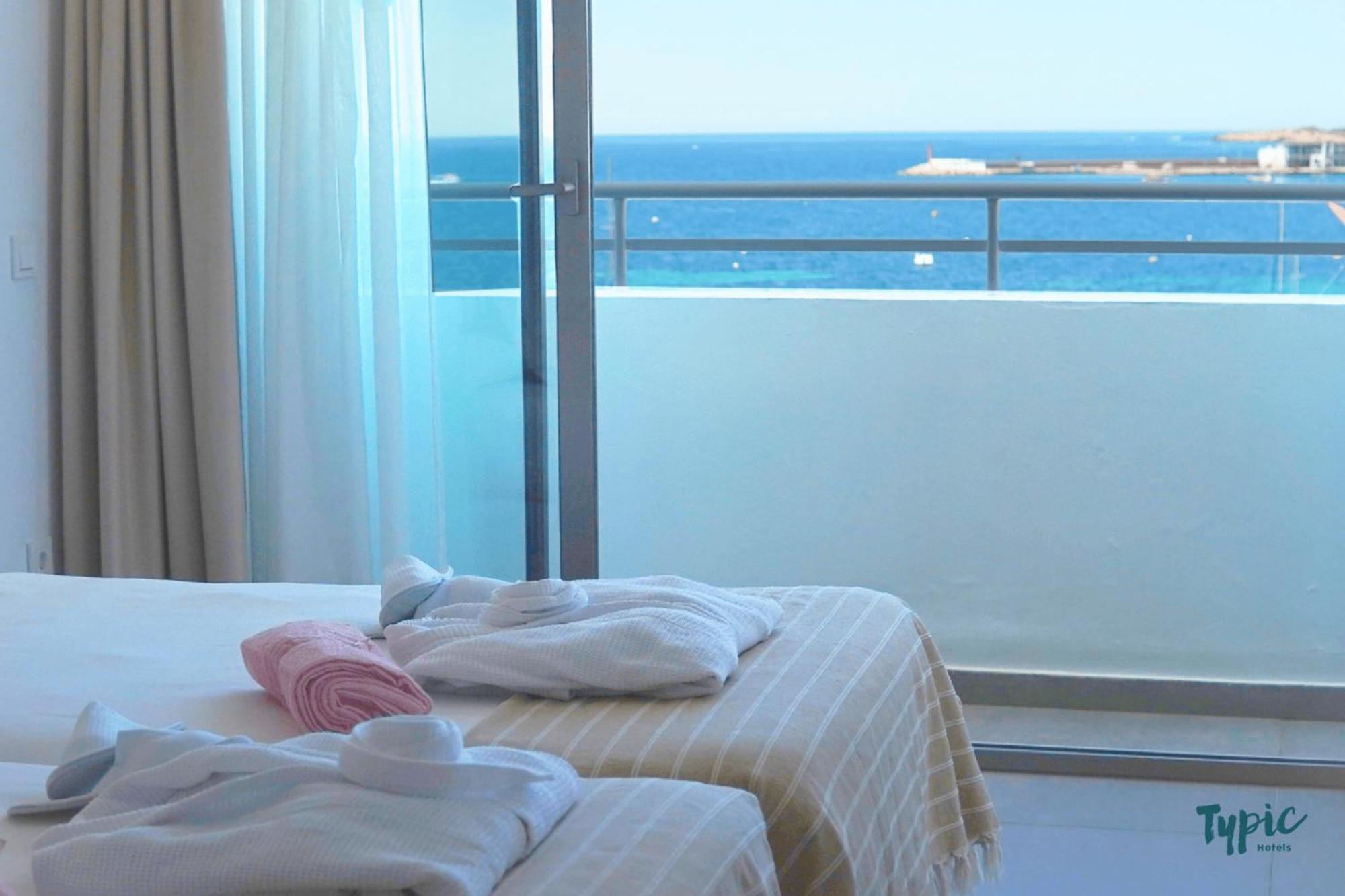 Aparthotel Typic Marina Playa - Adults Only à Sant Antoni de Portmany Extérieur photo