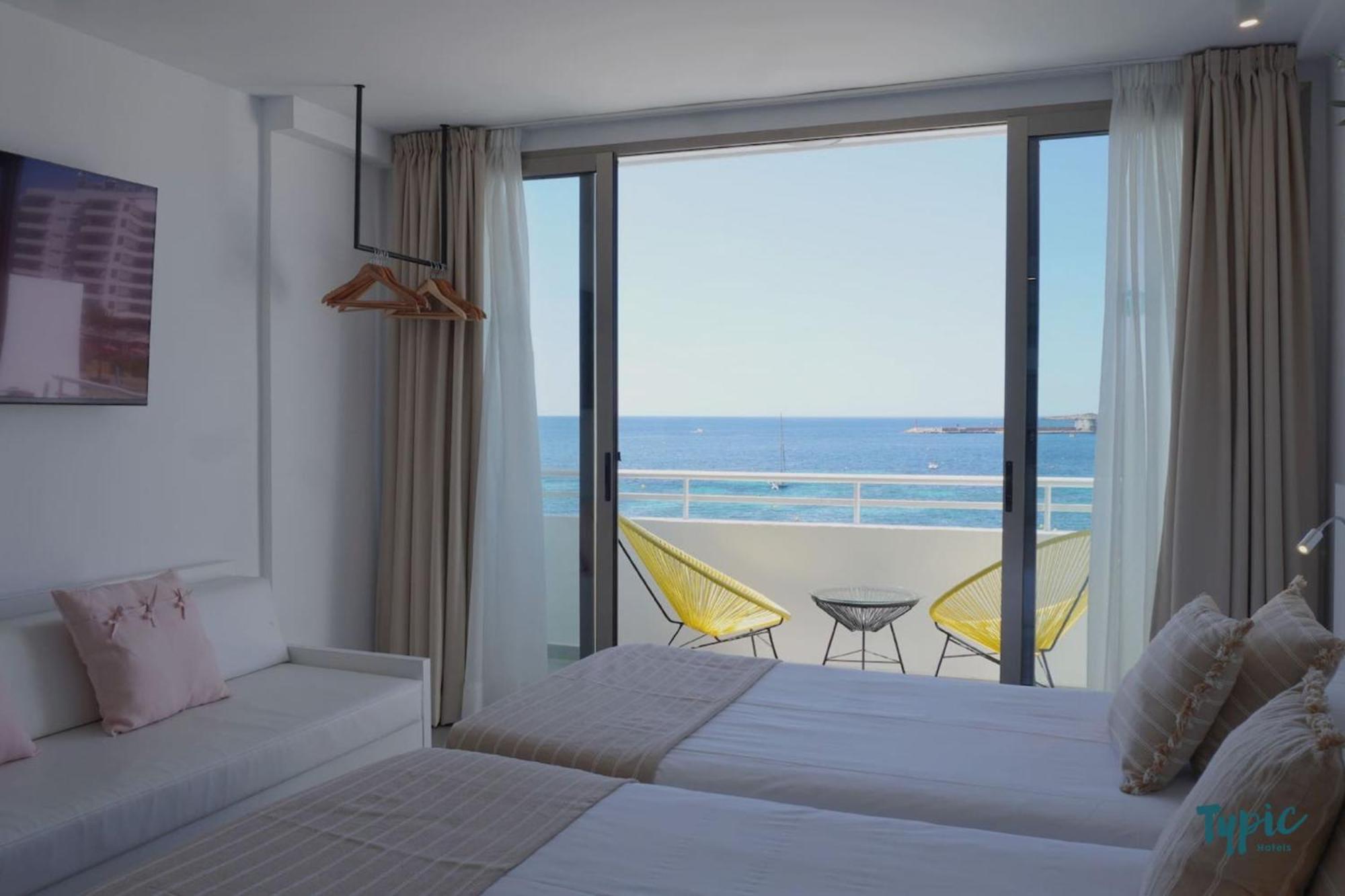 Aparthotel Typic Marina Playa - Adults Only à Sant Antoni de Portmany Extérieur photo