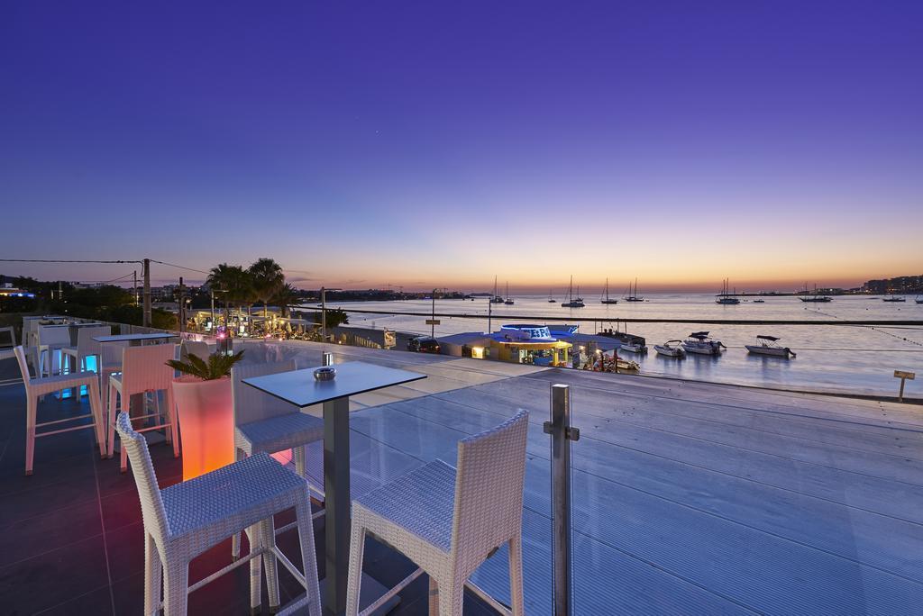 Aparthotel Typic Marina Playa - Adults Only à Sant Antoni de Portmany Extérieur photo